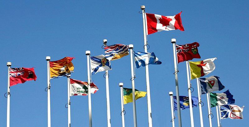 drapeaux provinciaux et territoriaux